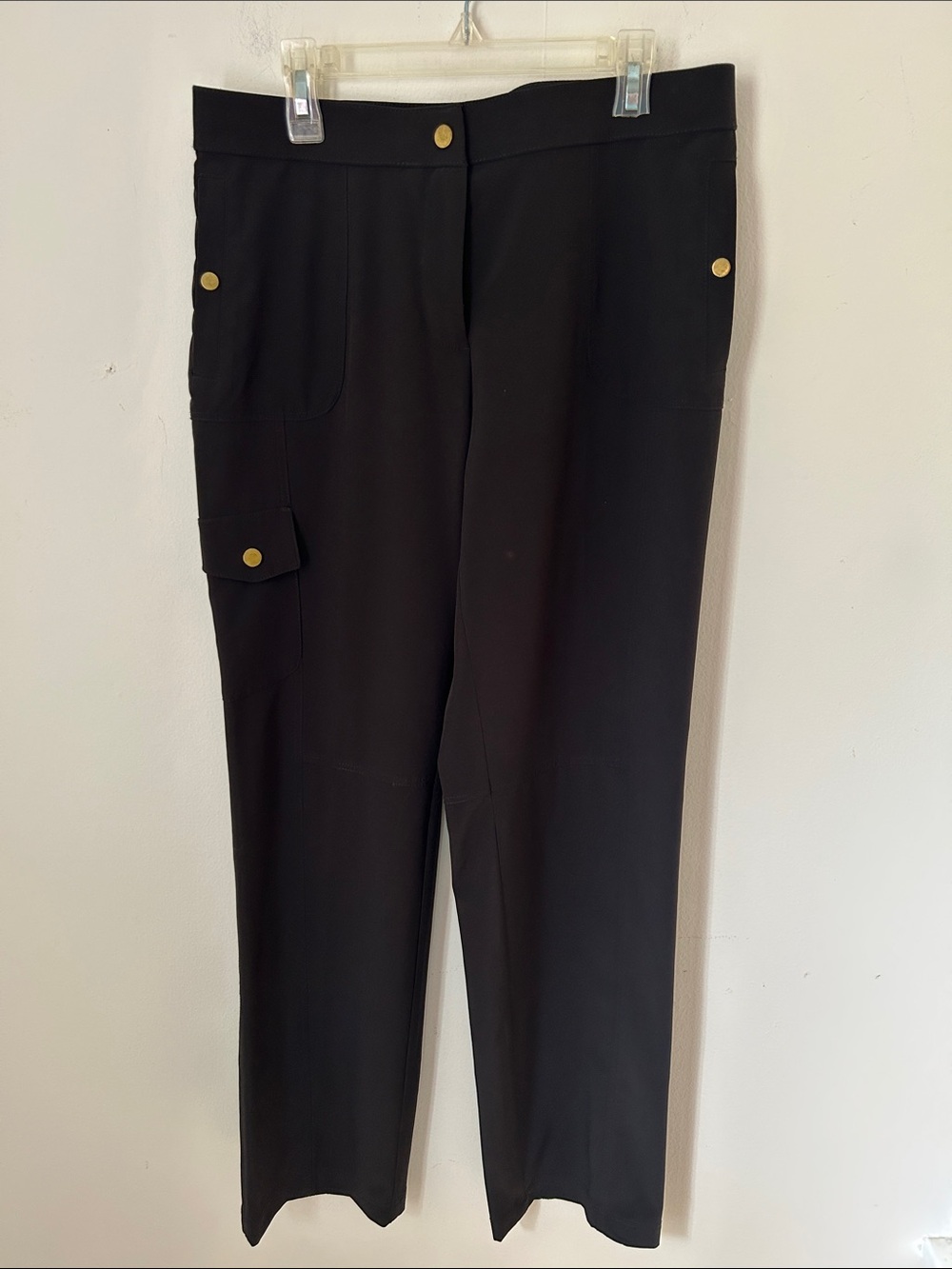 Chico’s Zenergy Black Casual Cargo Pants sz 4 (0)